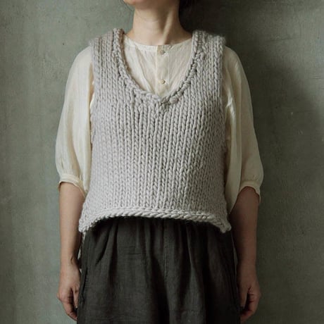 chiihao x nii-B peru vest beige