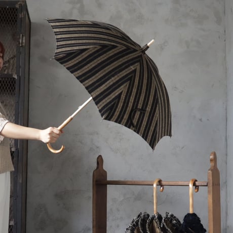 Tabrik 日傘 Tabrik parasol (black x beige stripe) | nii-B |