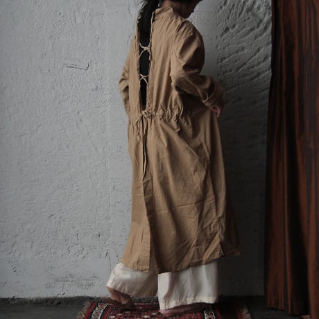 hospital surgical gown (beige)