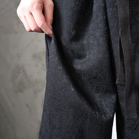 .less jacquard wrap pants (black)