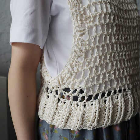 MAYDI knit vest RED (ecru)