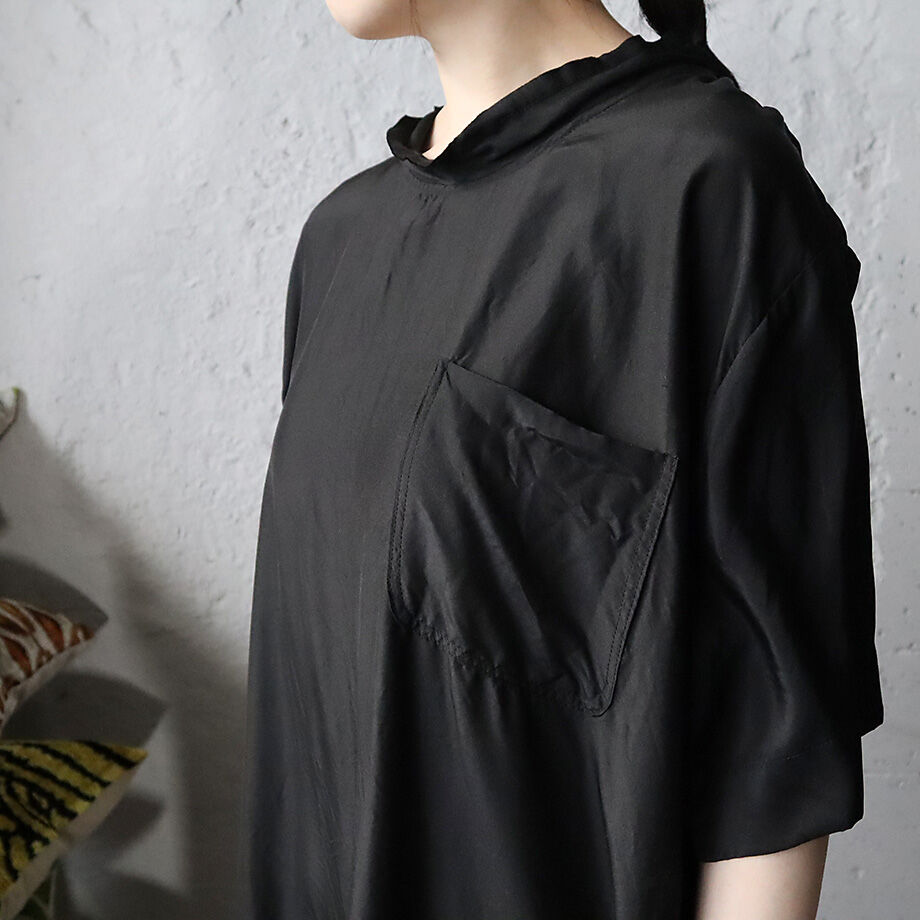 TOWAVASE Souplesse long T-shirt (black) | nii-B
