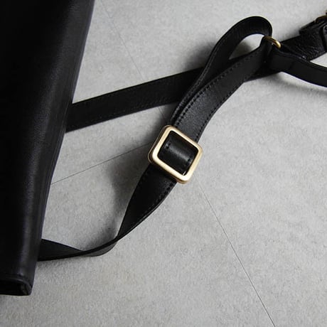 TIDIDAY and AUGUST 2way belted pouch