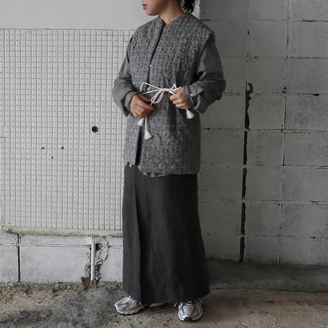 TOWAVASE cotton quilt vest (gray x goldprint)