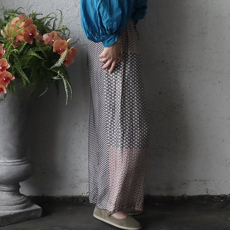 TOWAVASE sarasa silk pants (gray)