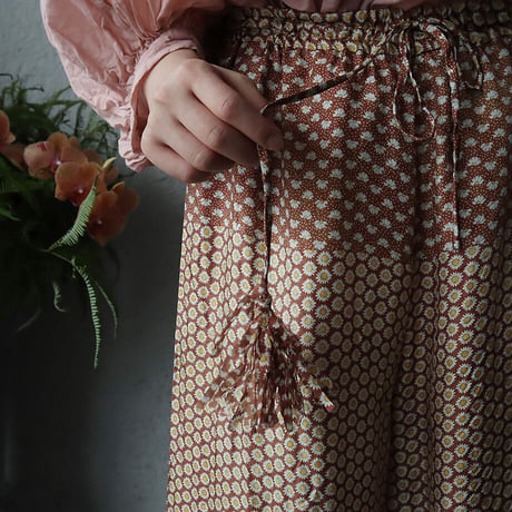 TOWAVASE sarasa silk pants (camel)
