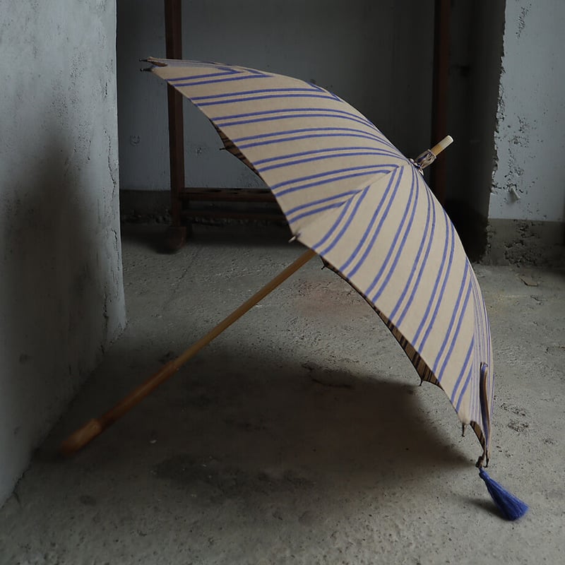 【完売商品/最終値下げ】Tabrik（タブリク） 日傘 ブルーストライプ 完売商品/最終値下げ】Tabrik（タブリク） 日傘 ブルー