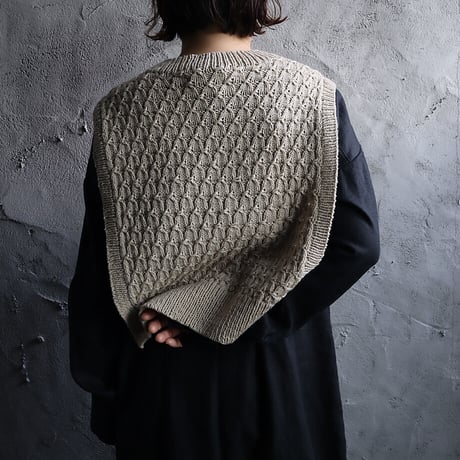 chiihao x nii-B  rambouillet vest (beige)