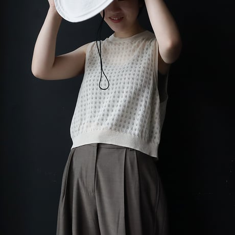 NOUVELLES DU PARADIS openwork knit vest (ivory)