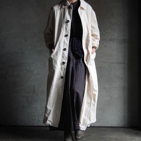 Yarmo long work coat offwhite