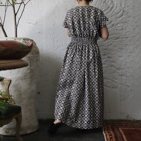 NOTA sicily dress sleeveless (tile print)