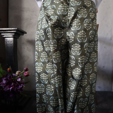 TOWAVASE sarasa silk pants charlotte (khaki)