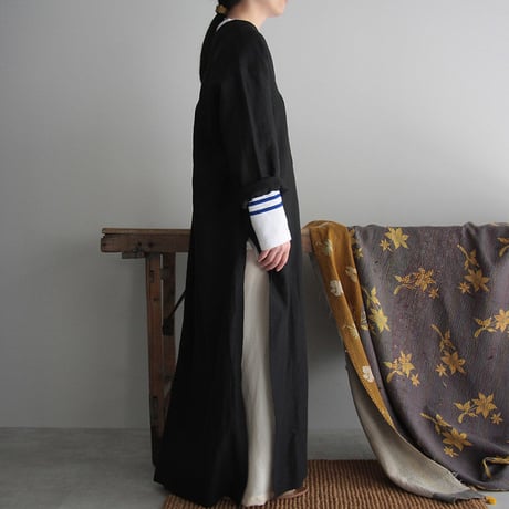 COUNTERPOINT linen dress (black)