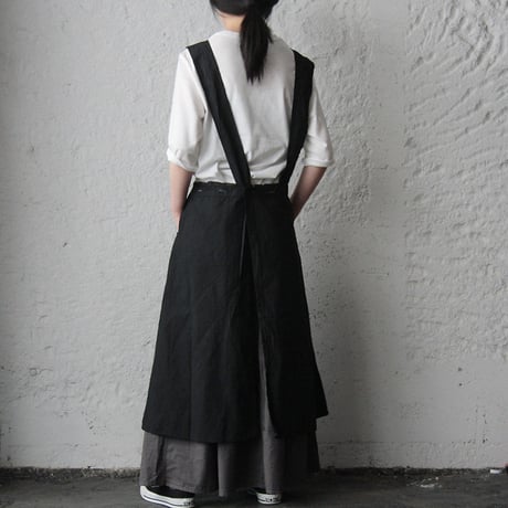 nurse apron (black)