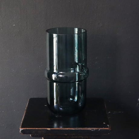 deep blue flower vase