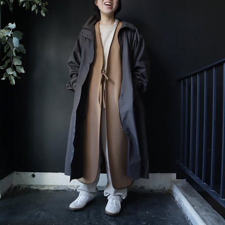2B wool long gilet (beige)