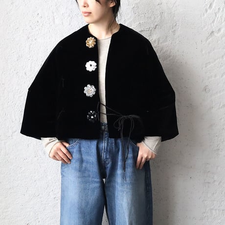 TOWAVASE La zabu jacket (black)