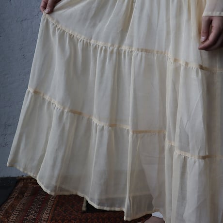 Tabrik vintage fabric tiered dress (beige)