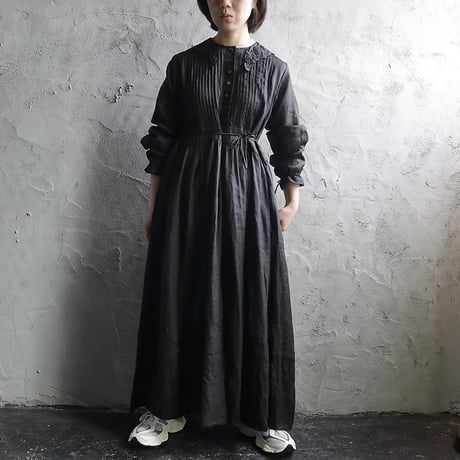 TOWAVASE violette dress (black) | nii-B | WEBSHOP