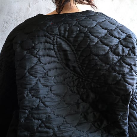 TOWAVASE silk quilt jacket (black)