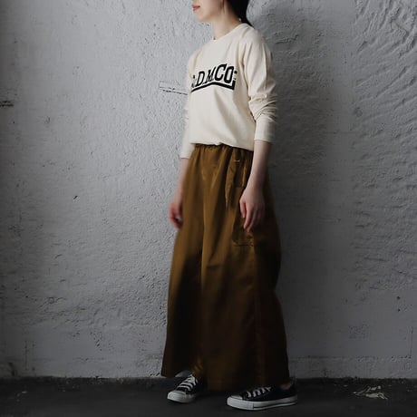 R&D.M.Co- logo T-shirt (white/natural/gray/black)