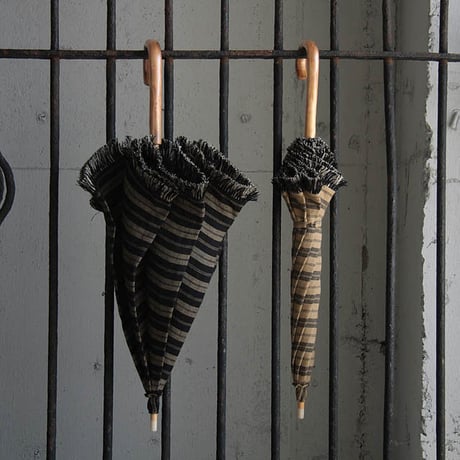 Tabrik parasol  border (black or beige)
