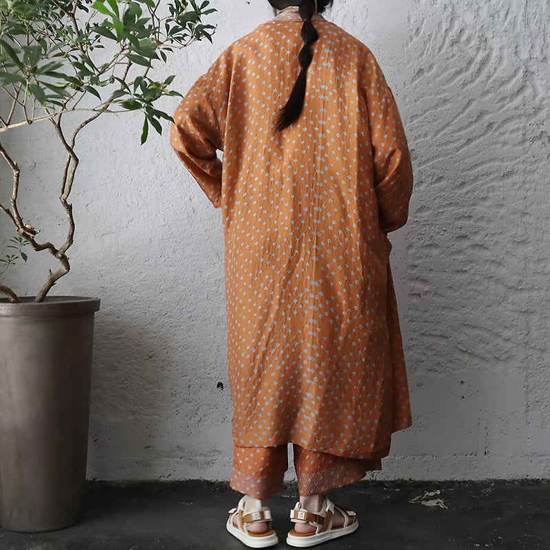 TOWAVASE silk robe Bonbon (camel) | nii-B | WEB