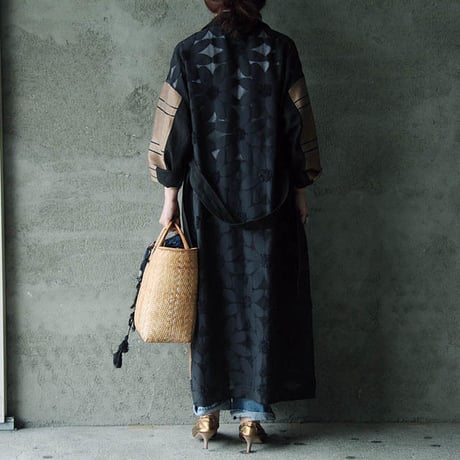 NATIVE VILLAGE linen mesh coat