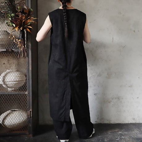 .less jacquard long  gilet (black)