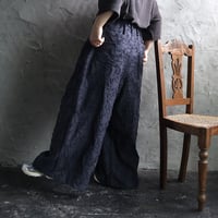 .less cut jacquard pants (navy)