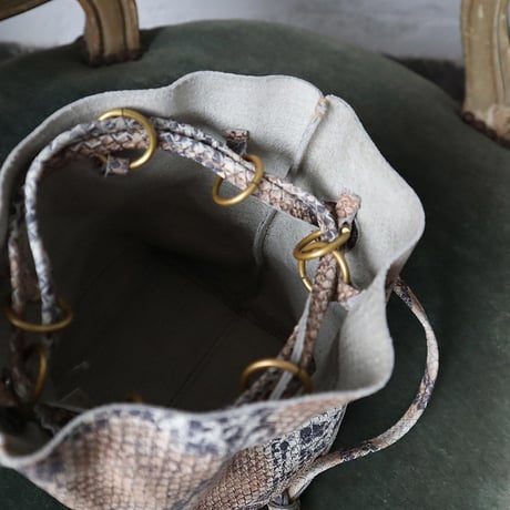 chiihao squeeze bag (S)  python