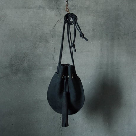 chiihao   round pochette charcoal