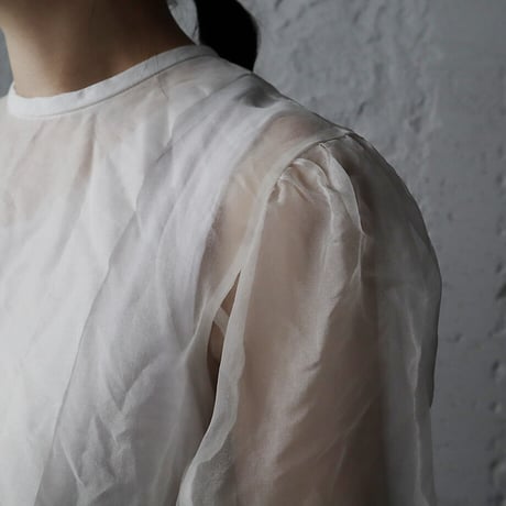 TOWAVASE Alette blouse (white)