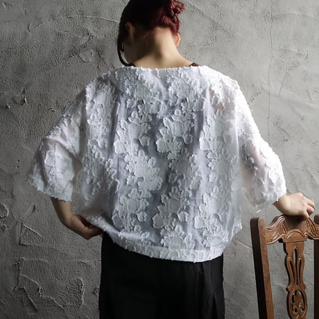 .less cut jacquard blouse (white)