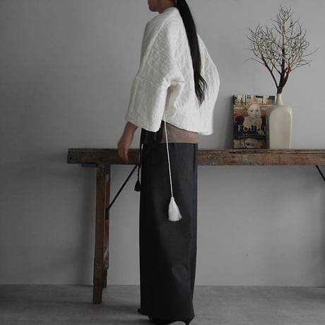TOWAVASE linen quilt jacket  (white)
