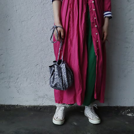 R&D.M.Co-  wild berry circle bag