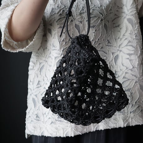 ànuke macrame shoulder Bag