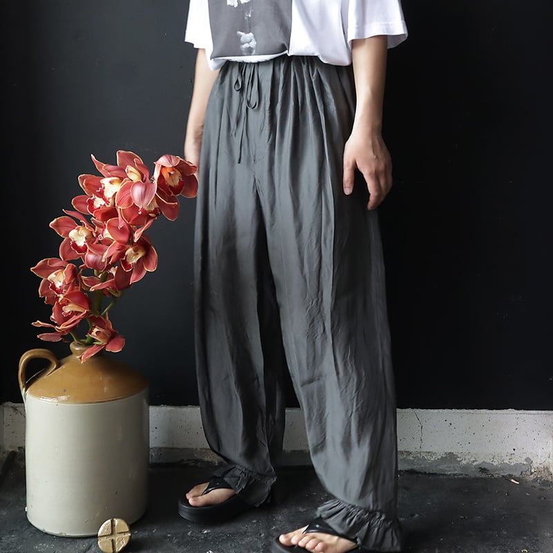 TOWAVASE Volant silk pants (darkgray) | nii-B |