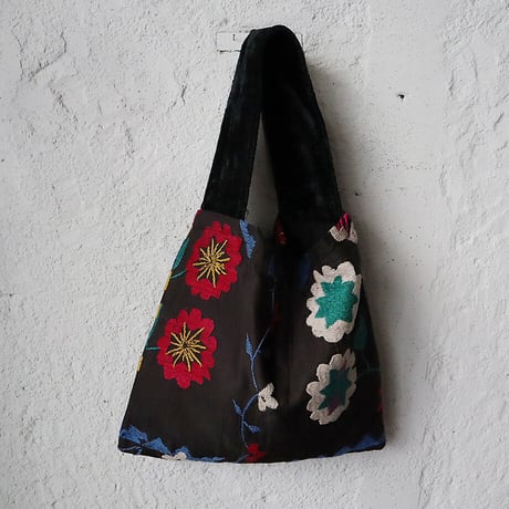 Turkey suzani bag (A)