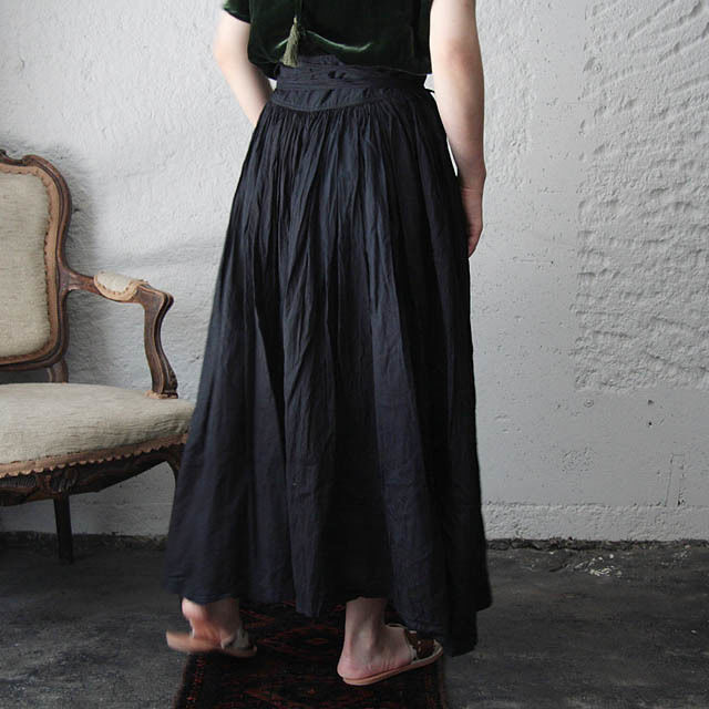 Tabrik gathered skirt (doro-aizome) | nii-B | W Tabrik gathered skirt (doro-aizome) | nii-B | W