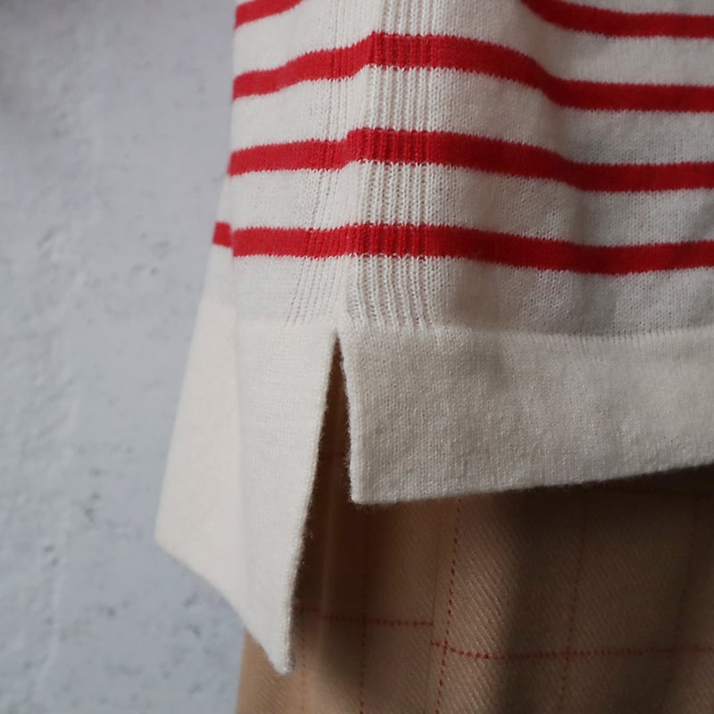 TOWAVASE Basque pullover (ivory x red) | nii-B