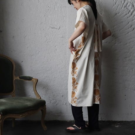 pips hand embroidered dress