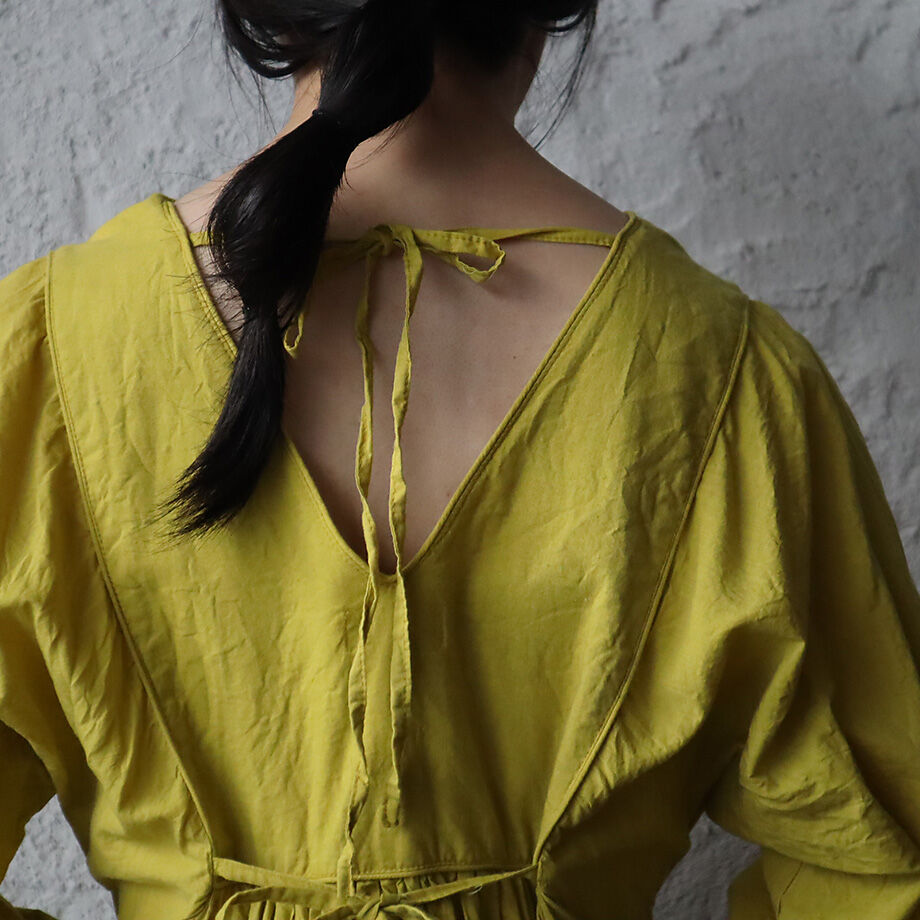 saruche v-button cotton dress (yellow) | nii-B