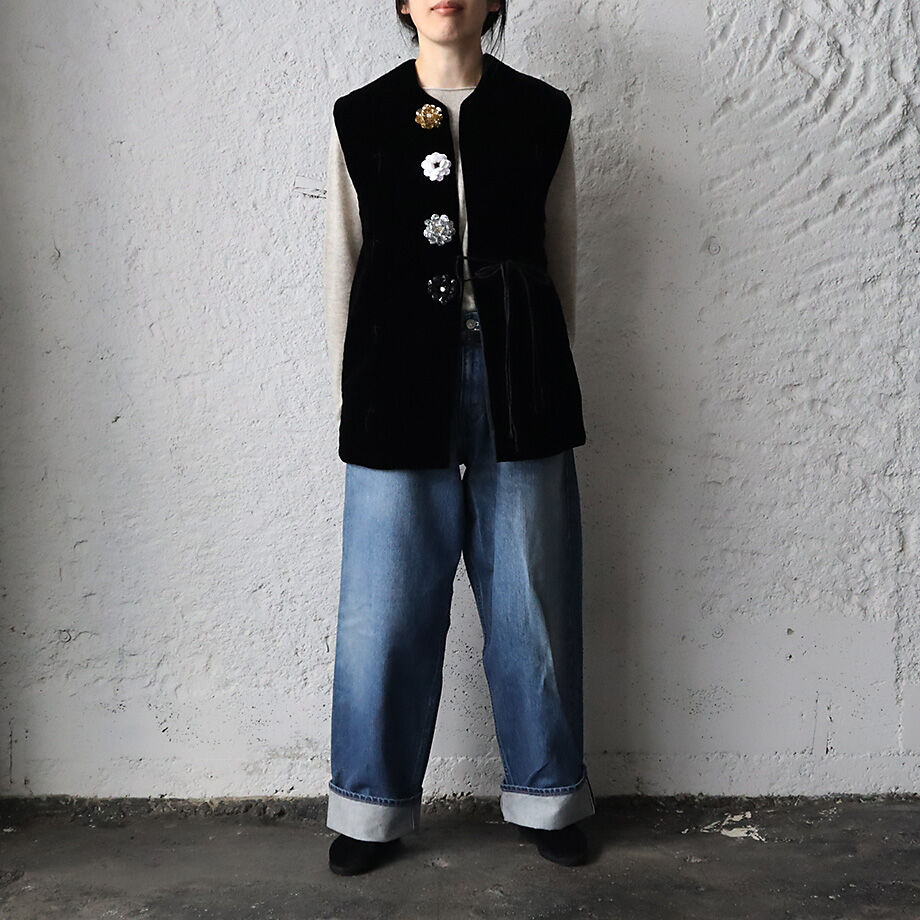 TOWAVASE La zabu vest jacket (black) | nii-B | TOWAVASE La zabu vest jacket (black) | nii-B |