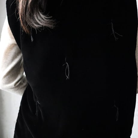 TOWAVASE La zabu vest jacket (black)