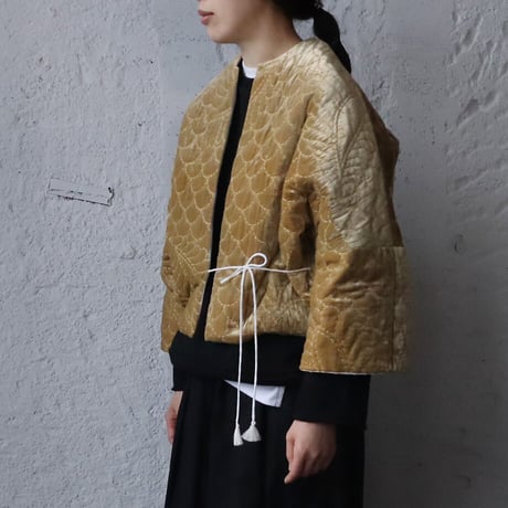 TOWAVASE velvet quilt  jacket  (camel)