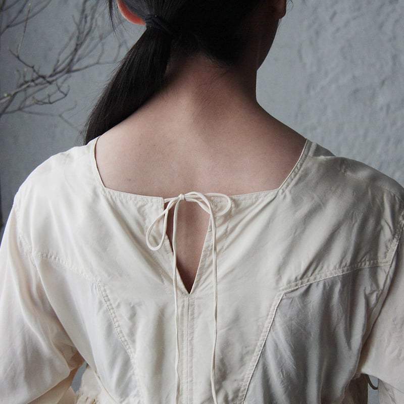 TOWAVASE Artisan blouse (ivory) | nii-B | WEBSHOP