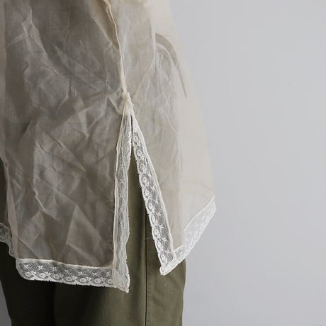 TOWAVASE jon leavers blouse (beige)
