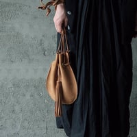 chiihao   round pochette camel