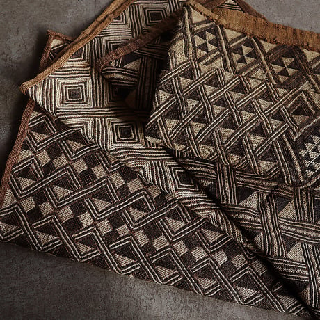KUBA cloth D
